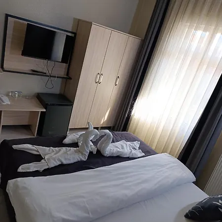 Cicek Hotel 3*