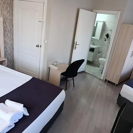 Cicek Hotel 3*